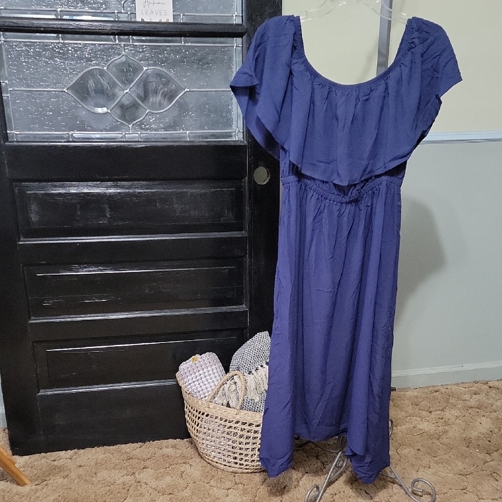 NWOT G by Giuliana Navy Midi Sharkbite Hem Dress With Elastic Waist Woman Size S